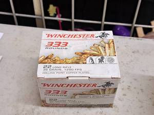 lot 130 image: Lot of (1 Box) Winchester 22 Long Rifle 36gr Hollow Point Copper Plated Cartridges 333-count ( 333 total items )