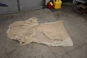 lot 331 image: Rectangular Net