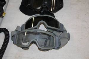 lot 333 image: Lot of (2) Goggles - Sun, Wind, Dust