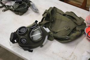 lot 359 image: Bio-Chemical Protective Mask with Carry Bag