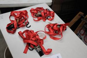 lot 422 image: Lot of (4) Ratchet Strap Sets