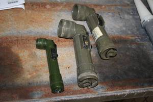 lot 424 image: Lot of (3) Right Angle Flashlights