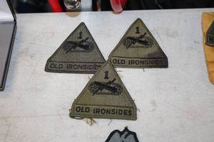 lot 455 image: Lot of (3) Military Patches
