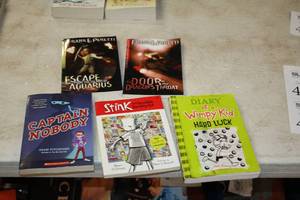 lot 463 image: Lot of (5) Assorted Youth Books