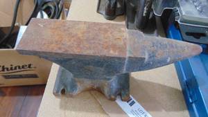 lot 74 image: Small Anvil