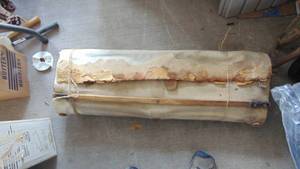 lot 85 image: Old John Deere Combine Converter Belt