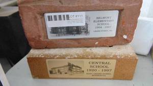 lot 111 image: 2 - Grand Forks Area Commutative Bricks