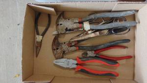 lot 135 image: Lot of Pliers and Scissors
