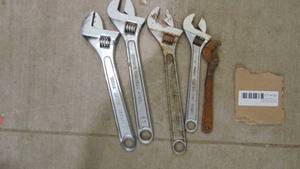 lot 193 image: Lot of Cresent Wrenches