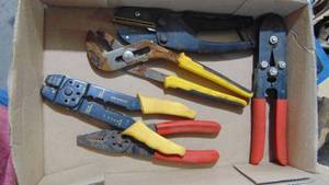 lot 137 image: Lot of Pliers