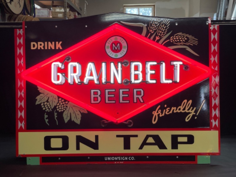 lot 1 image: Grain Belt Beer original porcelain sign, Vintage 30s 40s or 50s