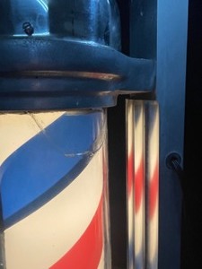 lot 6 image: Iconic William Marvy Barber Pole, Model 55, Vintage 1984