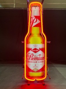 lot 33 image: Grain Belt Premium American Lager, bottle shaped neon