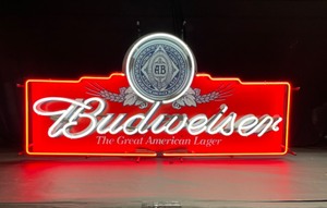 lot 109 image: Budweiser Great American Lager label, neon
