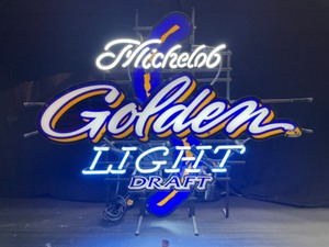 lot 119 image: Mich Golden Light, neon