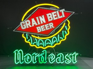 lot 14 image: Grain Belt Nordeast Bottlecap neon