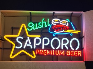 lot 42 image: Sapporo Premium Beer Star Sushi neon, NIB