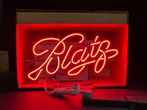 lot 95 image: Blatz Beer neon, NIB - never been removed from box, MINT