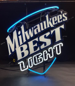 lot 97 image: Milwaukees Best Light, neon