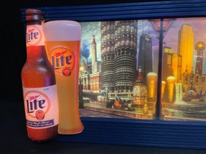 lot 17 image: Miller Lite Coast to Coast