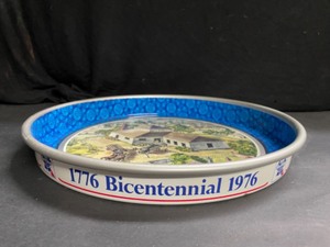 lot 130 image: PBR Pabst Blue Ribbon 1976 Limited Edition beer tray