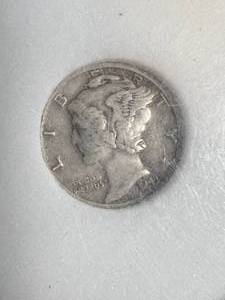 1943 US MERCURY DIME SLABBED