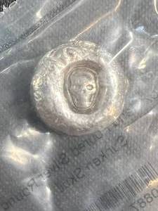 1 TROY OZ .999 FINE SILVER HAND POURED SUNKEN SKULL ROUND