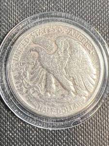 1945 US WALKING LIBERTY HALF DOLLAR IN AIRTITE