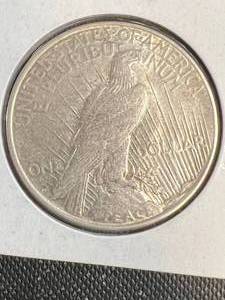 1922-D US PEACE SILVER DOLLAR