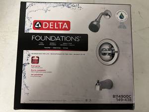 lot 33 image: Delta Foundations Tub and Shower Kit