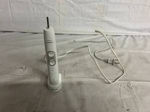 lot 101 image: Philips Sonicare - ProtectiveClean 6100 Rechargeable Toothbrush