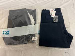 lot 147 image: 7 Pairs of Black Cutter and Buck Pants - Size 3432