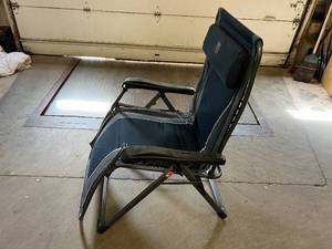 lot 155 image: Blue and Gray Timber Ridge Lounging Lawn Chair
