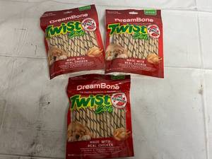 lot 52 image: 3 x 50 Pack of DreamBone Twist Stick Dog Treats Best By 01092025