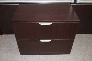 lot 40 image: 2-Drawer Lateral Hanging File Module