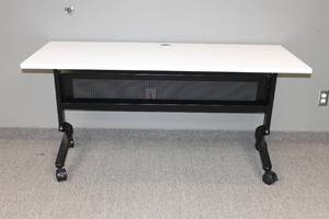 lot 69 image: Flip-N-Go Rectangular Table