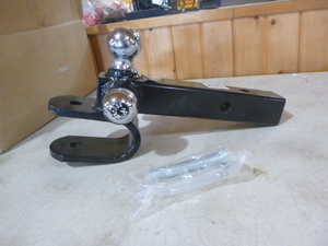lot 1 image: Tri-Ball Trailer Hitch Mount