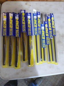 lot 41 image: 11 Anco 18 Wiper Blades