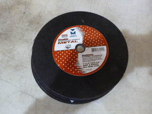 lot 107 image: 6 Mercer Abrasives Cutting Wheels