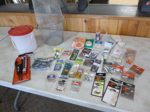 lot 158 image: Fishing Items