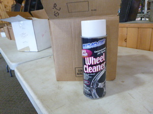 lot 172 image: 6 Cans of Blue Magic Wheel Cleaner