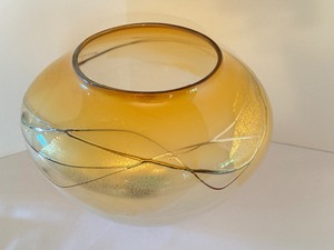lot 15 image: Signed Hand-Blown Michael Katur Mustard Vase