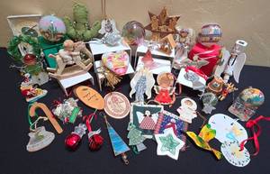 lot 53 image: Large Collection of Christmas Ornaments