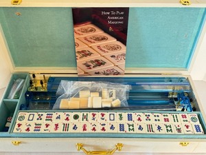 lot 47 image: Vintage Mahjong Set