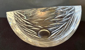 lot 35 image: Two Decorative Crystal Bowls