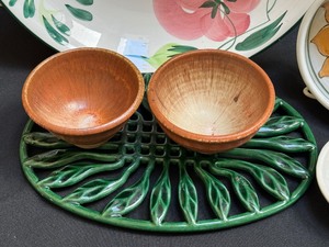 lot 102 image: Large Decorative Pottery Bowl, Decorative Trivet and More
