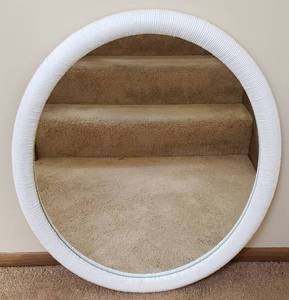 lot 141 image: White Wicker Oblong Mirror