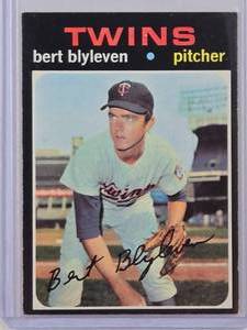 lot 94 image: Bert Blyleven Rookie 1971 Topps No. 26