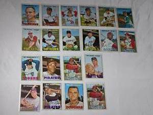 lot 127 image: Lot of 20 Cards from 1967 Topps Vintage Baseball Cards