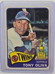 lot 145 image: Tony Oliva Rookie Cup 1965 Topps No. 340